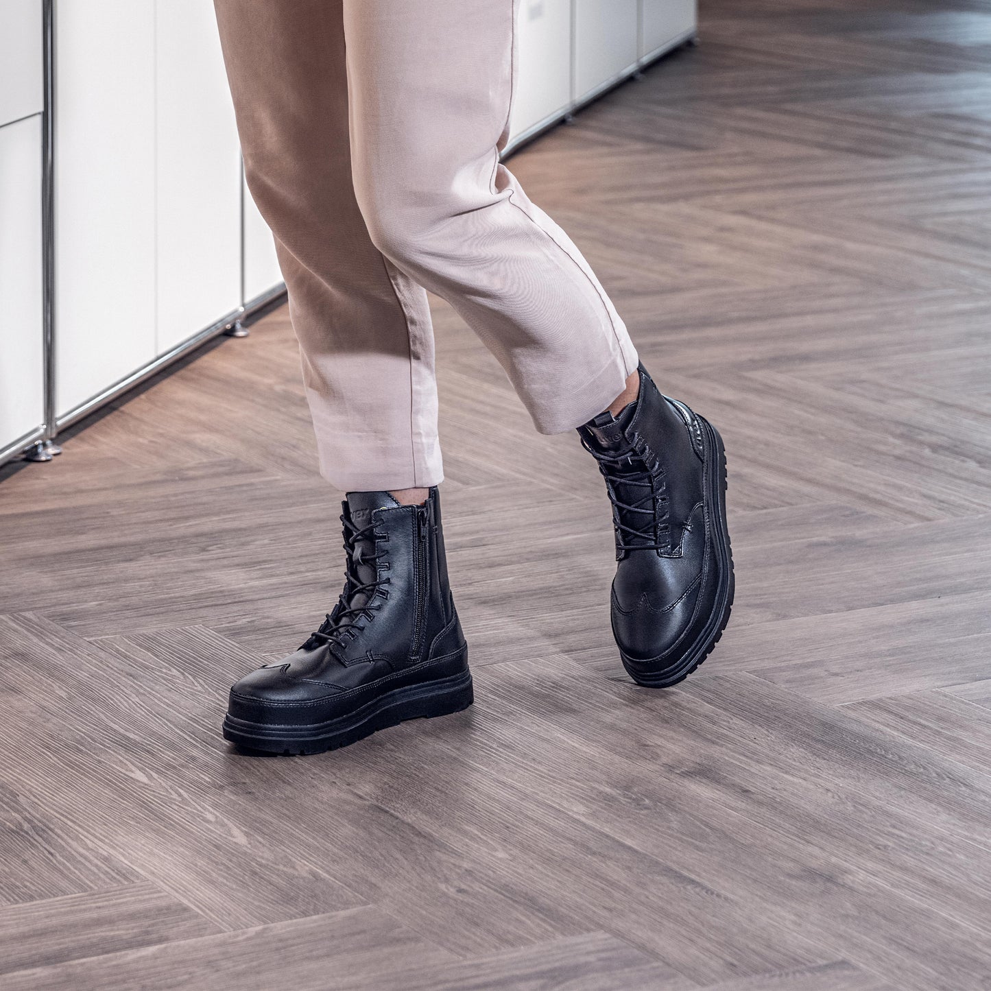 uvex 1 x-cite Ladies Lace-up Safety Boot 86422