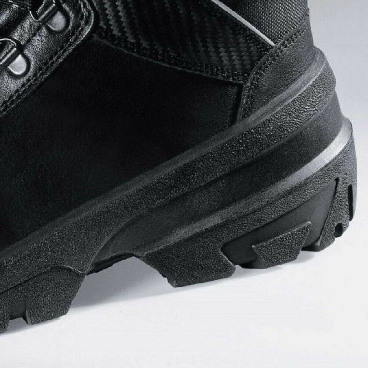 Uvex Quatro 84012 S3 Safety Boots. Steel Toe-cap, Steel Mid-sole, Black Leather Upper. Heel Detail. protexU