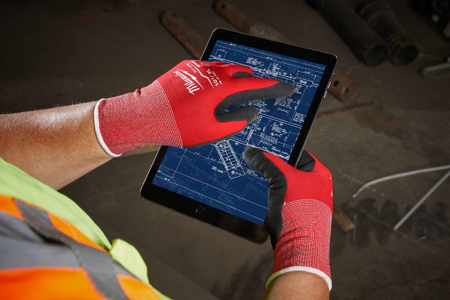 Milwaukee Cut Level 1 Nitrile Dipped Work Gloves. Suitable for light industrial, tradesmen and general handling use. Red/White/Black. Suitable for touchscreen devices. protexU