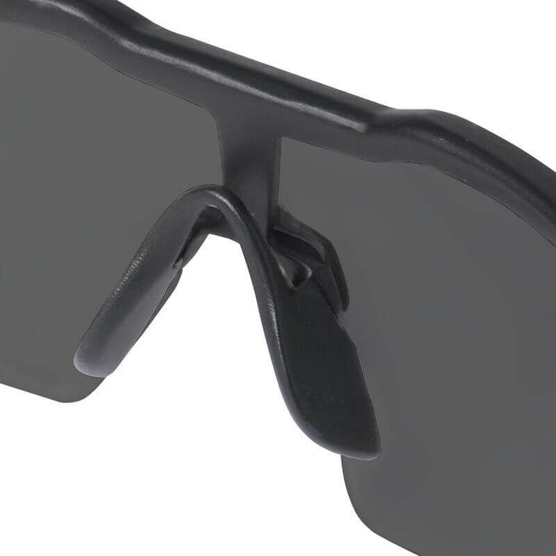 Milwaukee Enhanced Safety Glasses Tinted Lens Anti-Fog protexU bridge view